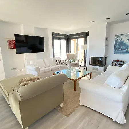 Apartment Fantastic Penthouse 270m2 With Amazing Sea Views *