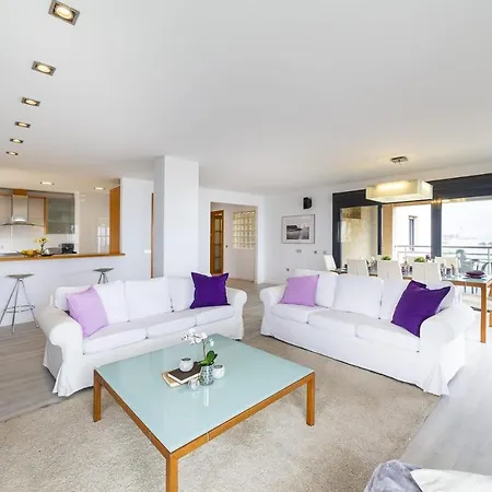 Apartment Fantastic Penthouse 270m2 With Amazing Sea Views *